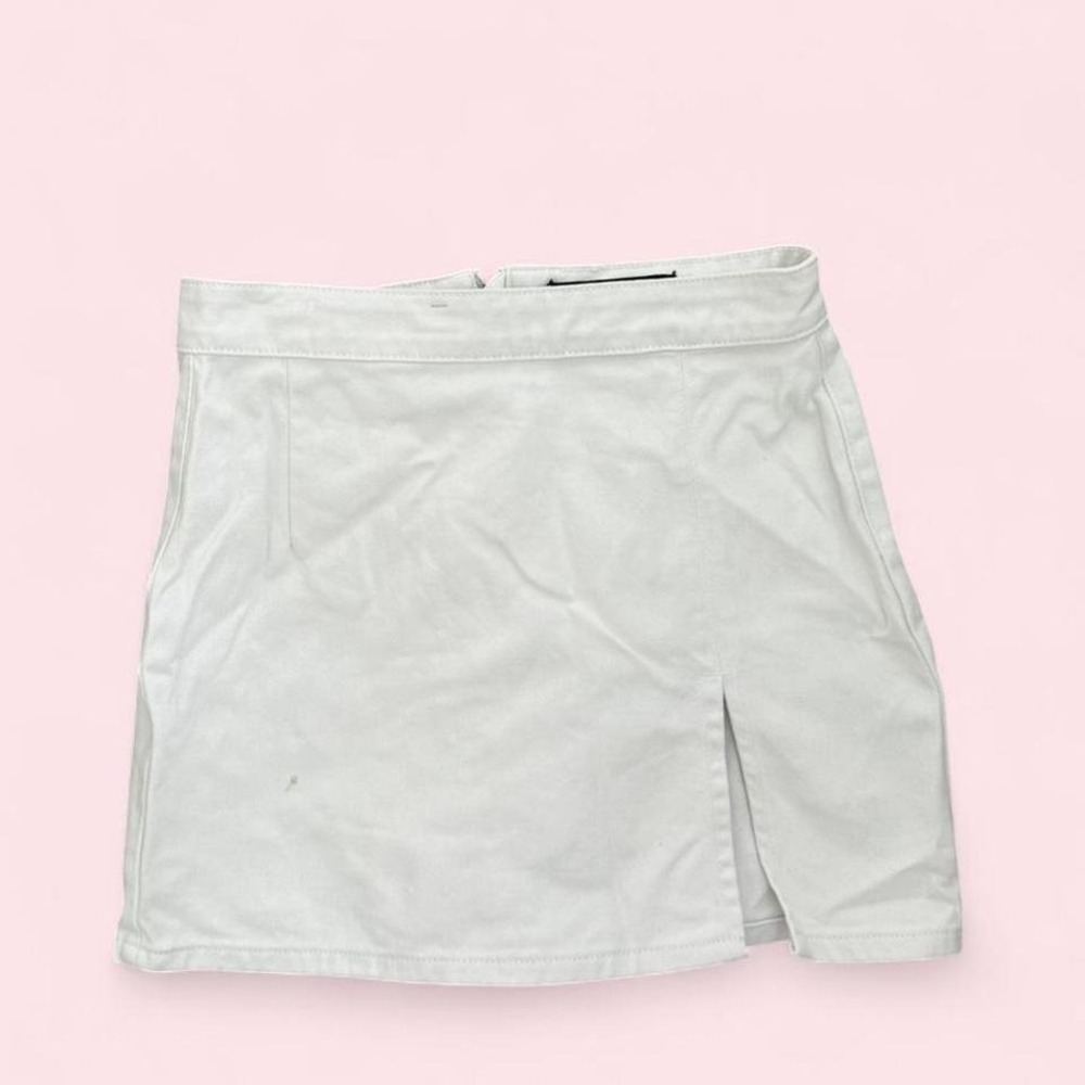 Lioness White Denim Mini Skirt Zipper Detail Side Slit Size M